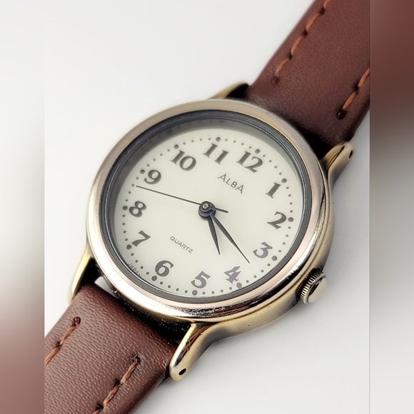 Vintage Seiko Alba Quartz Watch V515-6A70, Two-Tone Case, White Dial - Picture 1 of 8